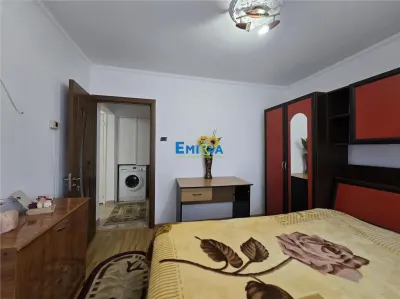 Apartament 2 camere de inchiriat etaj 1 zona Nord Bacau - foto 5