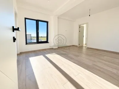 Casa 4 camere Dancu Holboca  FINALIZATA 510 mp teren - foto 16