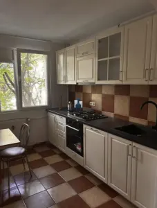 Inchiriere Apartament 3 Camere Decomandat Berceni-Al.Terasei - Bucuresti