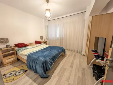 Ultracentral - chirie 2 camere decomandate - etaj 1 - mobilat si utilat - foto 6
