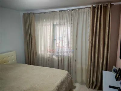 Apartament 4 camere, 98 mp, decomandat,  Nicolina - CUG - foto 2
