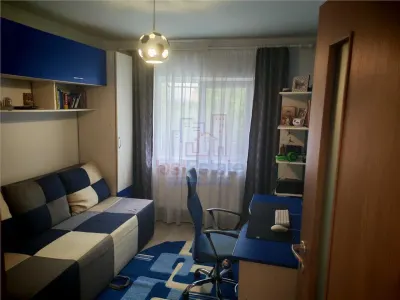 Apartament 4 camere, 98 mp, decomandat,  Nicolina - CUG - foto 5