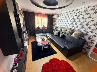 Apartament cu 2 camere decomandat Dacia - Iasi