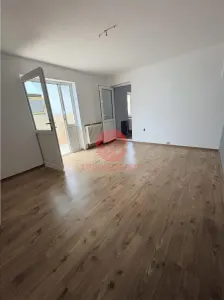 Casa 4 Camere de Vanzare - Zona Coiciu - foto 16