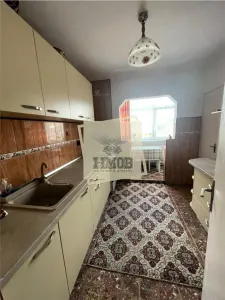 Apartament 2 camere cu balcon si pivnita zona Calea Dumbravii-CEC - foto 3