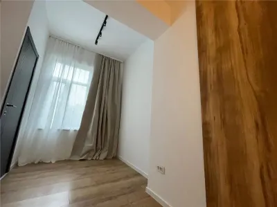 Apartament 2 camere Copou, curte privată - foto 5