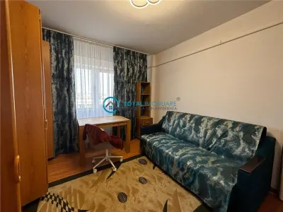 Royal Imobiliare - Inchiriere apartament 3 camere zona Malu Rosu - foto 11