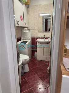 Royal Imobiliare - Inchiriere apartament 3 camere zona Malu Rosu - foto 19