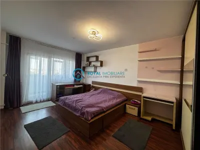 Royal Imobiliare - Inchiriere apartament 3 camere zona Malu Rosu - foto 6