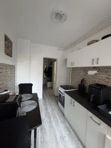 Apartament 2 camere etajul 1 zona Vlahuta - foto 5