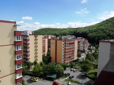 Inchiriem Apartament 3 Camere, Mobilat, Decomandat, Racadau - Brasov