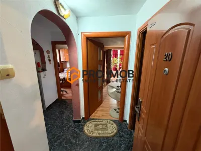 Apartament 2 camere cf 2 decomandat zona Micro 5 - foto 7