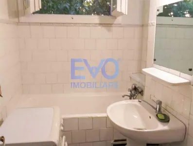 Apartament cu 2 camere, centrala termica, zona Tatarasi - foto 7