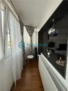 Royal Imobiliare - Inchiriere apartament zona Ultracentrala - foto 4