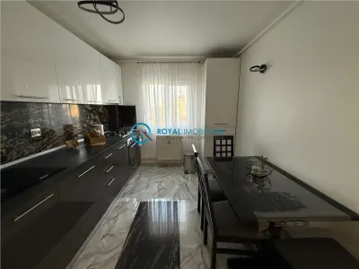 Royal Imobiliare - Inchiriere apartament zona Ultracentrala - foto 8