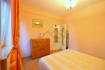 Apartament  2 camere,  Et.1, 55 mp - Zona Neptun - foto 6