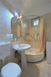 Apartament  2 camere,  Et.1, 55 mp - Zona Neptun - foto 7
