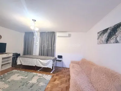 INCHIRIERE APARTAMENT 3 CAMERE -  METROU RAUL DOAMNEI -  540E -  MOBILAT-  UTILAT -   RENOVAT COMPLET  - COMISION 0 ! - foto 11