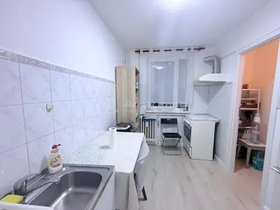 INCHIRIERE APARTAMENT 3 CAMERE -  METROU RAUL DOAMNEI -  540E -  MOBILAT-  UTILAT -   RENOVAT COMPLET  - COMISION 0 ! - foto 12