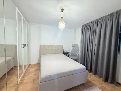 INCHIRIERE APARTAMENT 3 CAMERE -  METROU RAUL DOAMNEI -  540E -  MOBILAT-  UTILAT -   RENOVAT COMPLET  - COMISION 0 ! - foto 4
