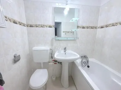 INCHIRIERE APARTAMENT 3 CAMERE -  METROU RAUL DOAMNEI -  540E -  MOBILAT-  UTILAT -   RENOVAT COMPLET  - COMISION 0 ! - foto 5