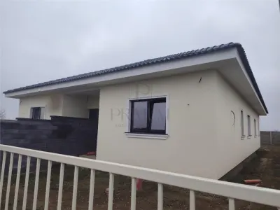 Duplex pe parter - zona in formare - pret accesibil - foto 3