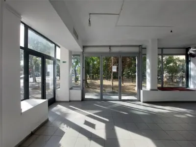 Sapatiu comercial - trifazic - aer conditionat - 60mp - Timisoara