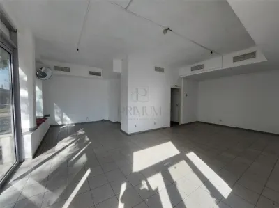 Sapatiu comercial - trifazic - aer conditionat - 60mp - foto 2