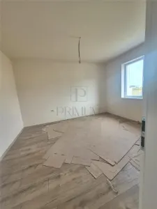 CASA INDIVIDUALA - SUPERBA - APROAPE DE CENTURA - foto 13