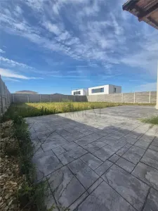 CASA INDIVIDUALA - SUPERBA - APROAPE DE CENTURA - foto 5