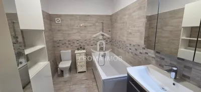 CromaImob Inchiriere apartament 3 camere, bloc nou, zona 9 Mai - foto 12