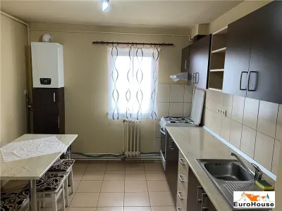 Apartament cu 2 camere de inchiriat in Alba Iulia - foto 11
