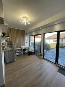 CASĂ ÎNȘIRUITĂ MODERNĂ | MOȘNIȚA VECHE | 3 CAMERE | 130 MP UTILI - foto 2