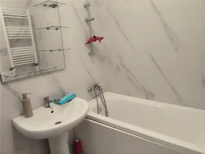 STUDIO PREMIUM ,PRIMA INCHIRIERE , MOBILAT SI UTILAT NOU , COMISION 0% - foto 9