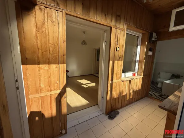 Casă 2 camere Bacău - poza 12