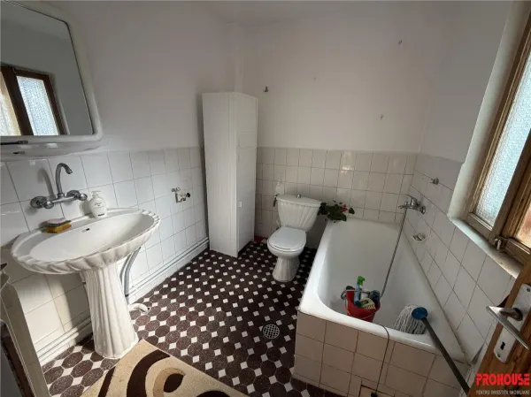 Casă 2 camere Bacău - poza 13