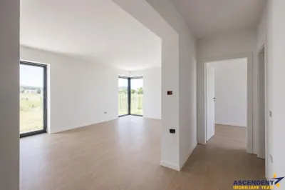 Vila Sanpetru,  intabulata, constructie noua, zona Lempes - foto 14