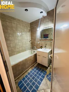 Apartament 1 camera. Bloc 89. Etj interm. Zimbru  UMF - foto 2