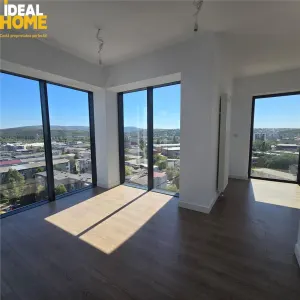 Silk, 4 camere duplex . Bloc nou - Iasi