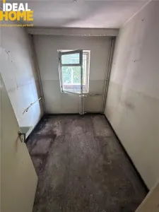 Apartament 2 Camere Decomandat Nicolina - Prima Statie - foto 4