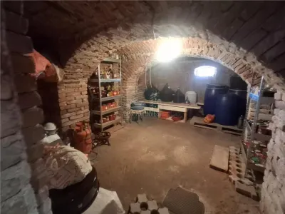 Casa individuala moderna 4 camere pivnita 350mp teren Mohu - foto 11