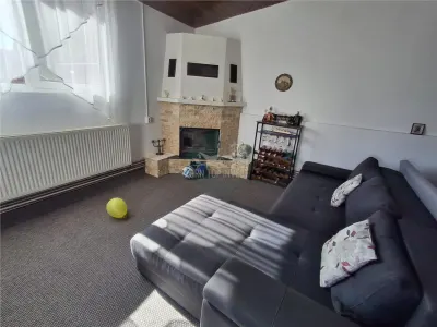 Casa individuala moderna 4 camere pivnita 350mp teren Mohu - foto 4