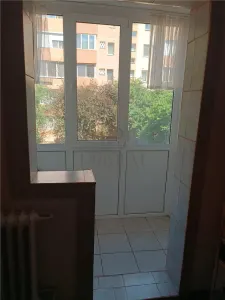Girocului, 2 Camere, Semidecomandat, Etaj 1 - foto 4