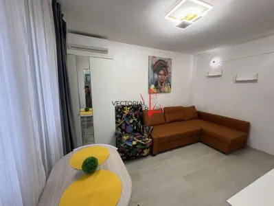 LA CHEIE / GARSONIERA FIX LANGA METROU - foto 3