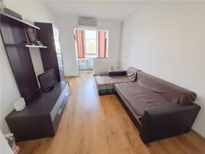Apatament 2 camere, etaj 3, Zona Alecu Russo -scoala 16 - Bacau