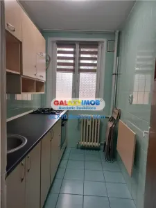 Garsoniera spatioasa in bloc mixt DRUMUL TABEREI / RAUL DOAMNEI - foto 6