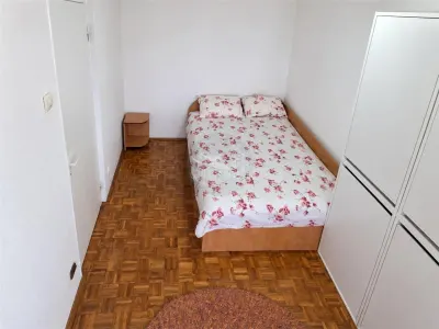 Apartament 3 camere zona Hipodrom - foto 6