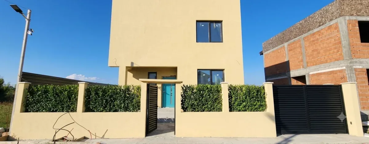 Vilă Modernă P+1E la Cheie – Confort, Spațiu și Curte Privată | Pantelimon, Ilfov - Pantelimon