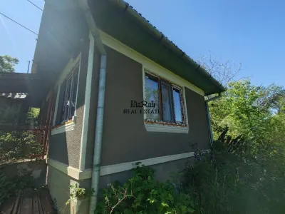 1,3 ha Teren si cladiri in Blajeni - foto 4