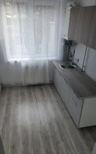 Apartament 2 camere renovat, partial mobilat, 50mp, Sacele, Brasov - Sacele